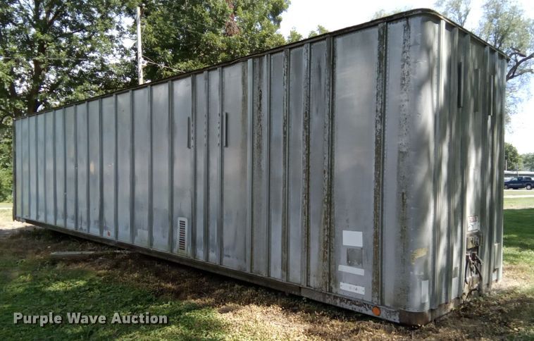 image for item DK0980 Fruehauf  dry van trailer body