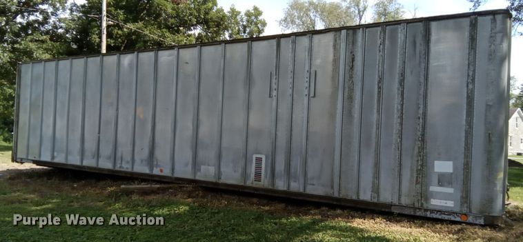 image for item DK0980 Fruehauf  dry van trailer body