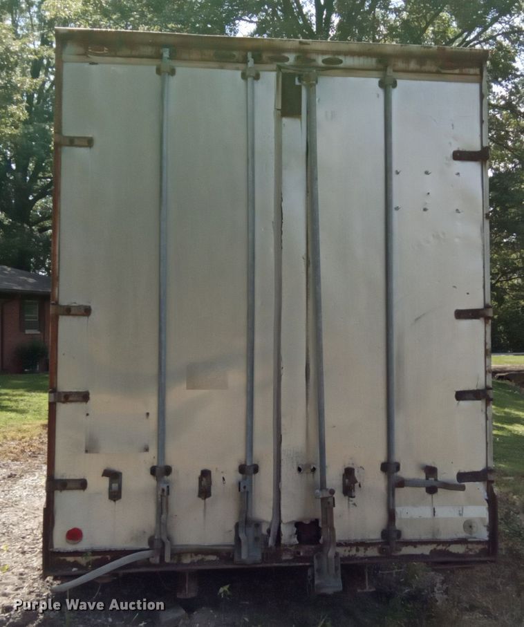 image for item DK0980 Fruehauf  dry van trailer body