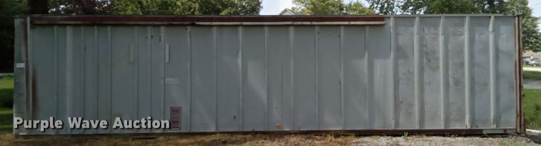 image for item DK0980 Fruehauf  dry van trailer body