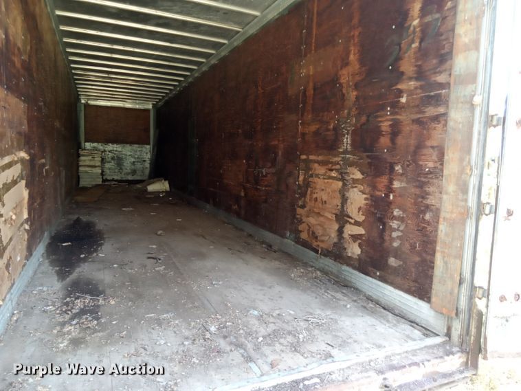 image for item DK0980 Fruehauf  dry van trailer body