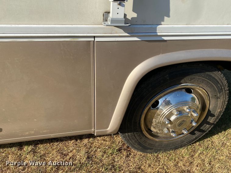 image for item DK6250 1999 Georgie Boy Pursuit  RV