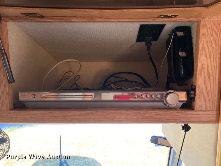 image for item DK6250 1999 Georgie Boy Pursuit  RV