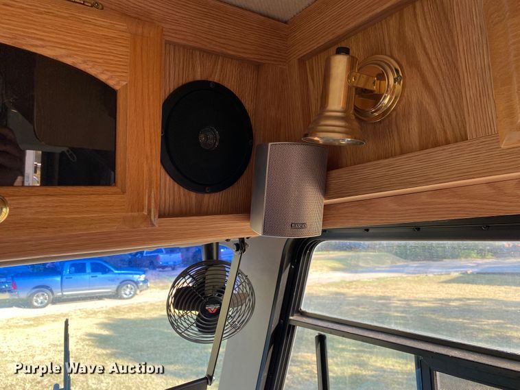 image for item DK6250 1999 Georgie Boy Pursuit  RV