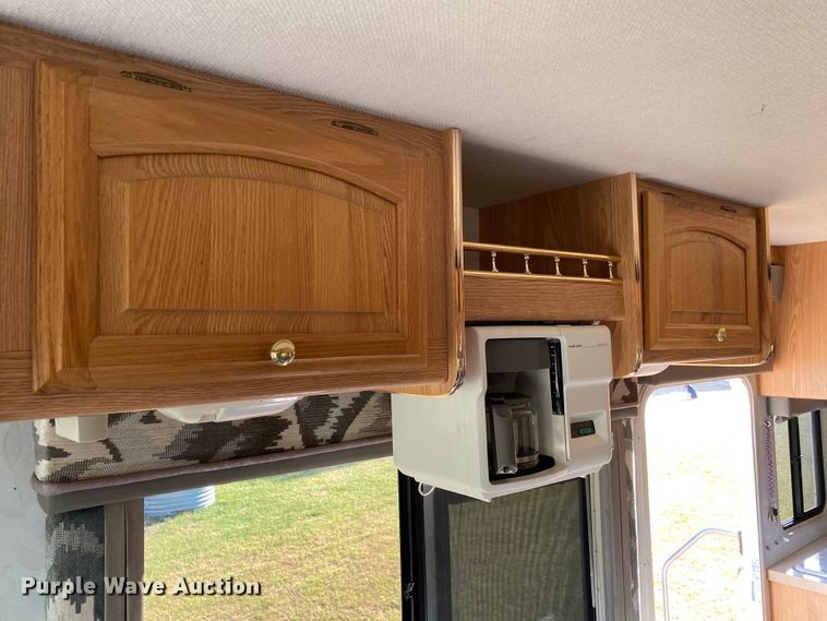 image for item DK6250 1999 Georgie Boy Pursuit  RV