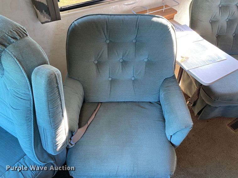 image for item DK6250 1999 Georgie Boy Pursuit  RV