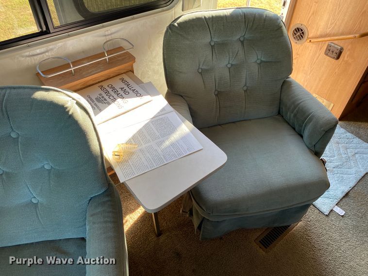 image for item DK6250 1999 Georgie Boy Pursuit  RV