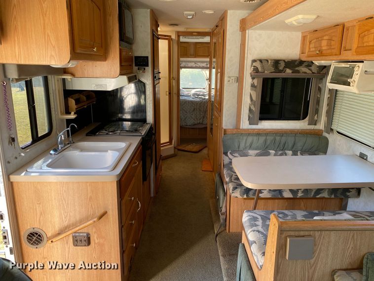 image for item DK6250 1999 Georgie Boy Pursuit  RV