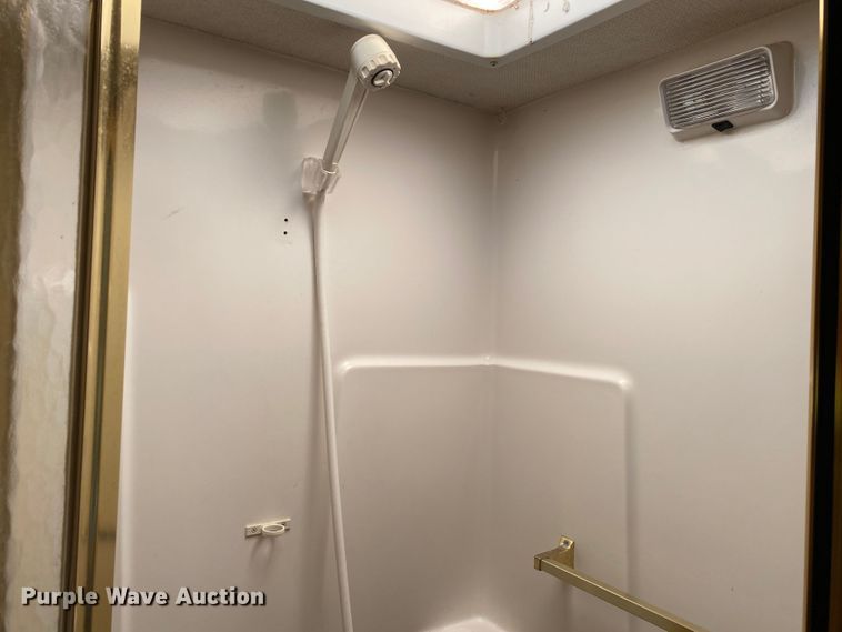 image for item DK6250 1999 Georgie Boy Pursuit  RV