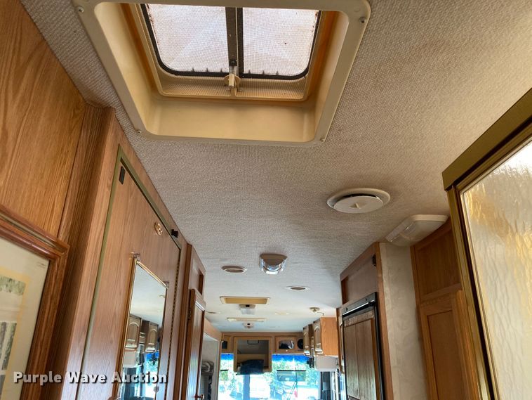 image for item DK6250 1999 Georgie Boy Pursuit  RV