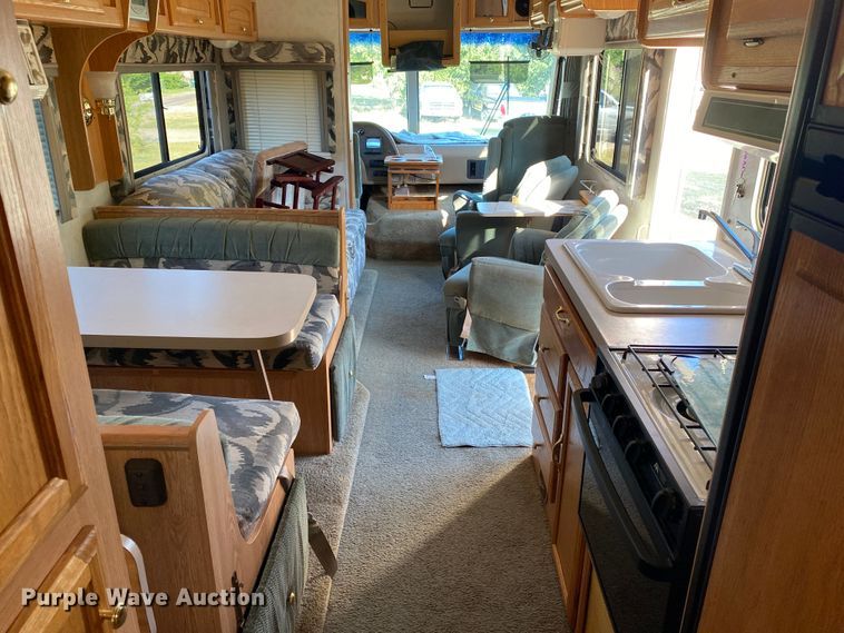 image for item DK6250 1999 Georgie Boy Pursuit  RV