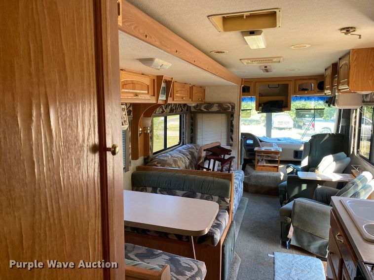 image for item DK6250 1999 Georgie Boy Pursuit  RV