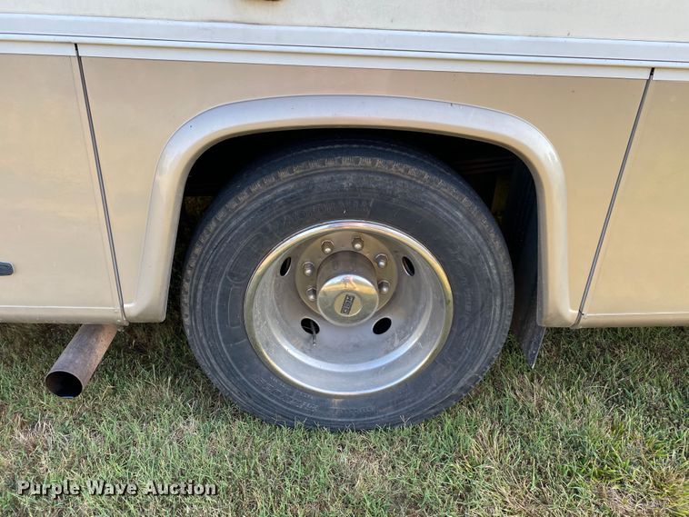 image for item DK6250 1999 Georgie Boy Pursuit  RV