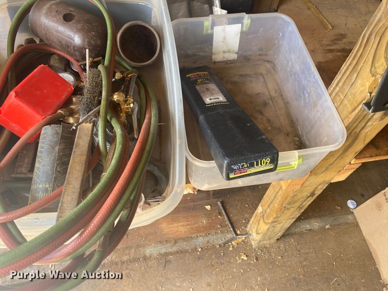 image for item DK6367 Shipping container