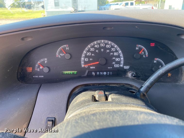 image for item DK6376 2001 Ford F150  pickup truck