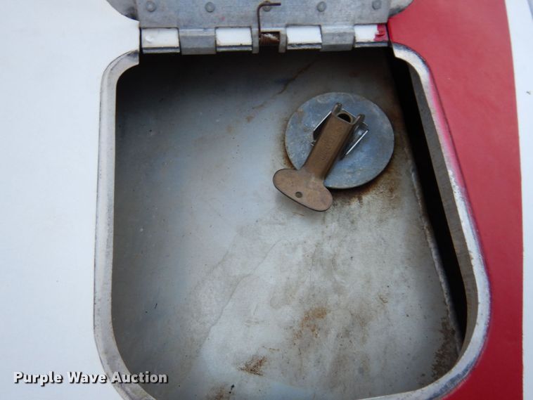 image for item DK8302 1975 Cessna T310R  airplane