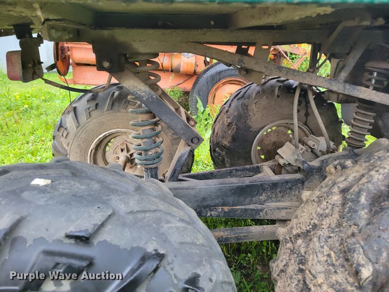 image for item DM2452 1997 Polaris 6x6 Magnum  ATV