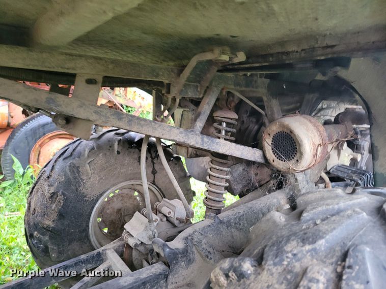 image for item DM2452 1997 Polaris 6x6 Magnum  ATV