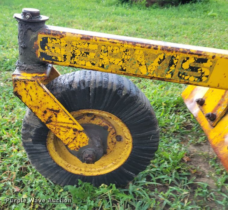 image for item DM2453 Servis Saturn V  rotary mower