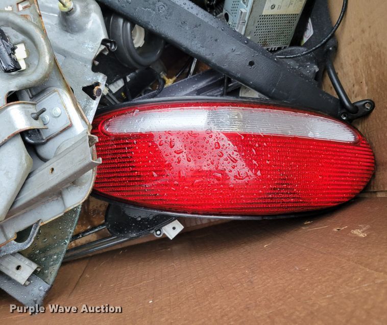 image for item DM2454 1999 Chrysler Sebring JXi  convertible