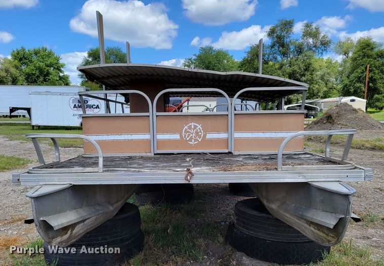 image for item DM2459 1981 Play Craft  boat