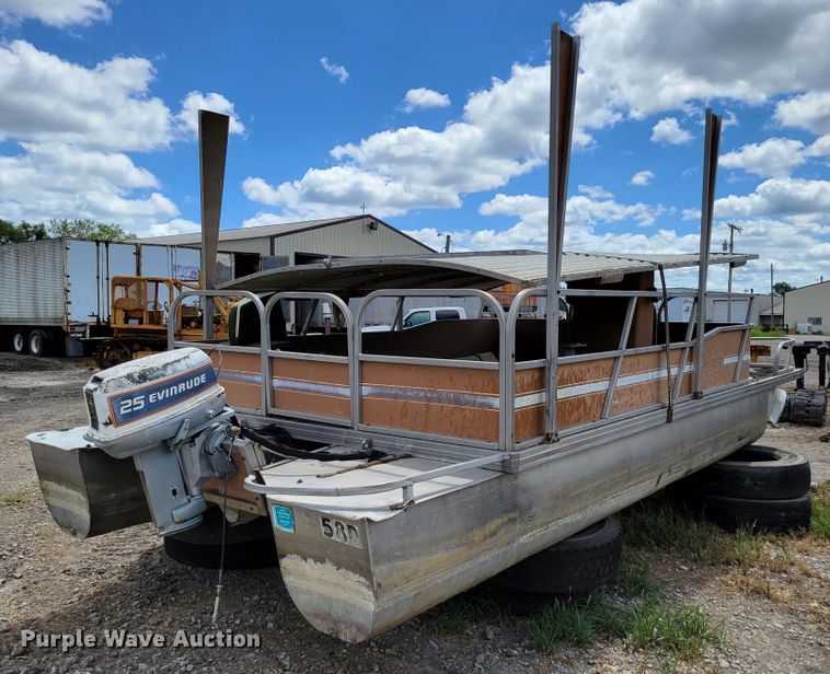 image for item DM2459 1981 Play Craft  boat