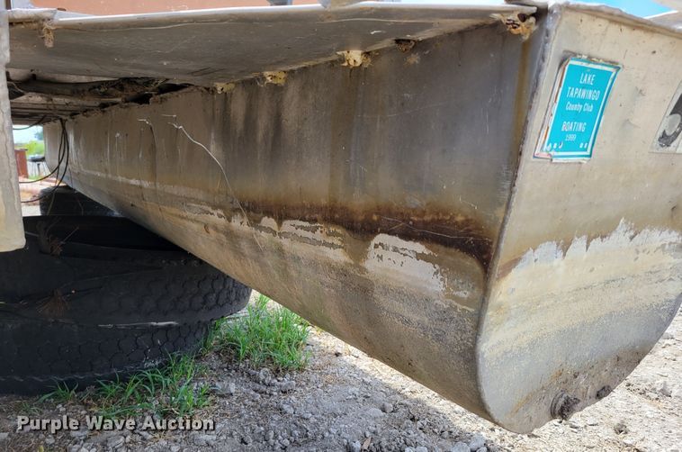 image for item DM2459 1981 Play Craft  boat