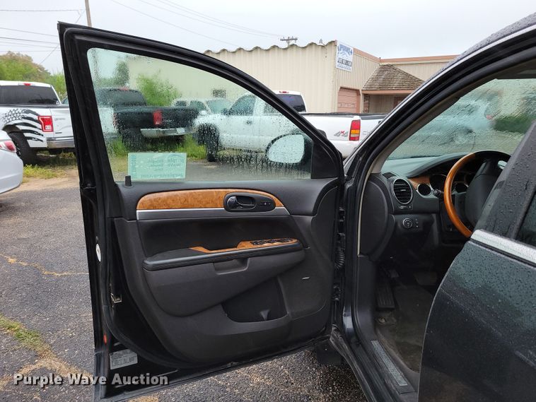 image for item DM2486 2008 Buick Enclave CXL  SUV