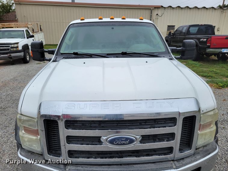 image for item DM2489 2008 Ford F550 Super Duty XL  utility / service truck