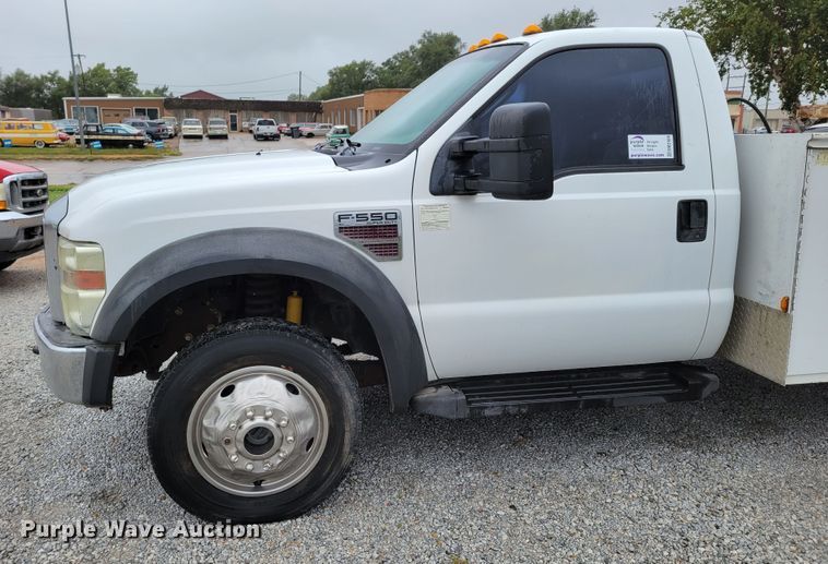 image for item DM2489 2008 Ford F550 Super Duty XL  utility / service truck