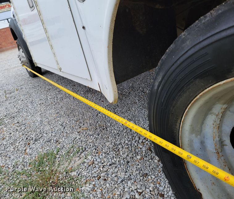 image for item DM2489 2008 Ford F550 Super Duty XL  utility / service truck