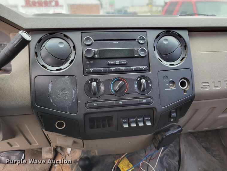 image for item DM2489 2008 Ford F550 Super Duty XL  utility / service truck