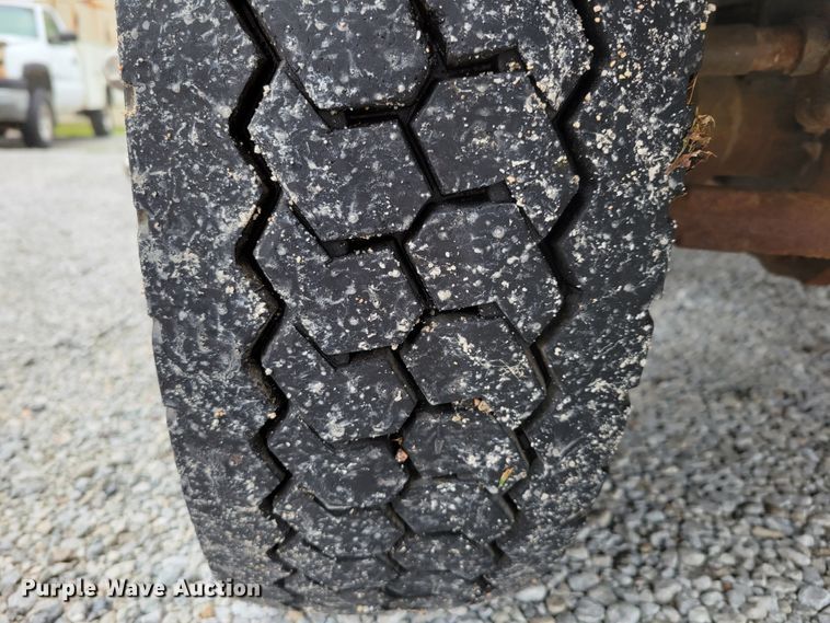 image for item DM2489 2008 Ford F550 Super Duty XL  utility / service truck