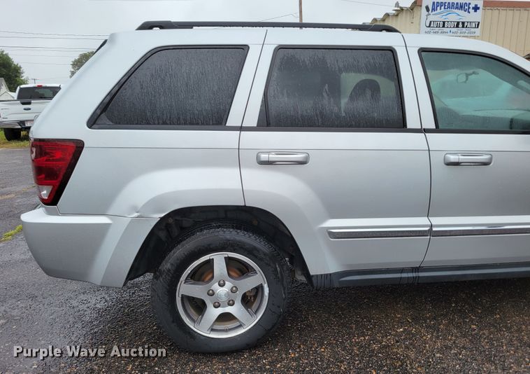 image for item DM2491 2006 Jeep Grand Cherokee Laredo  SUV