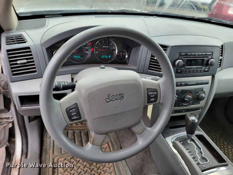 image for item DM2491 2006 Jeep Grand Cherokee Laredo  SUV