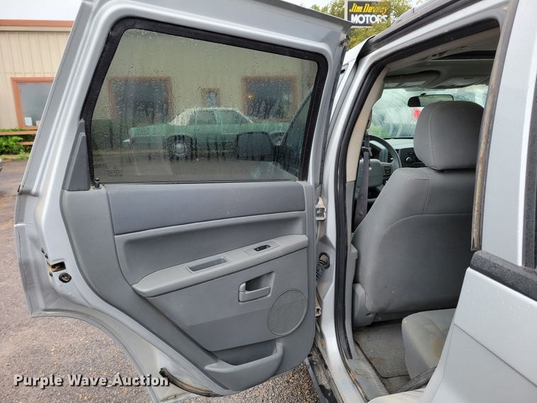 image for item DM2491 2006 Jeep Grand Cherokee Laredo  SUV