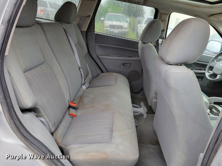 image for item DM2491 2006 Jeep Grand Cherokee Laredo  SUV