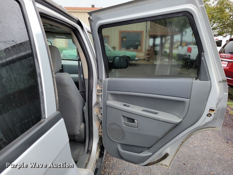 image for item DM2491 2006 Jeep Grand Cherokee Laredo  SUV