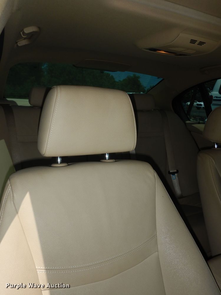 image for item DN1715 2009 BMW 328i