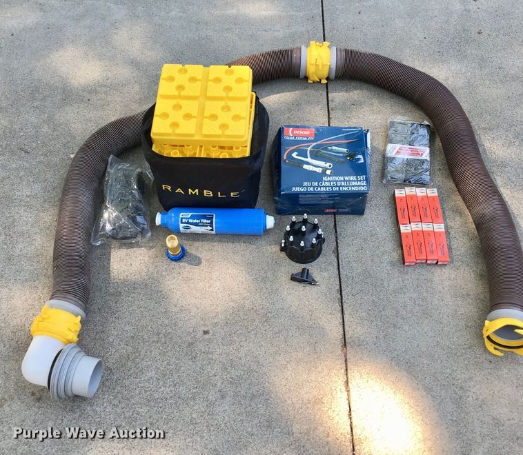 image for item DN1721 1999 Dodge Ram 3500 Pleasure-Way Excel-MP  RV