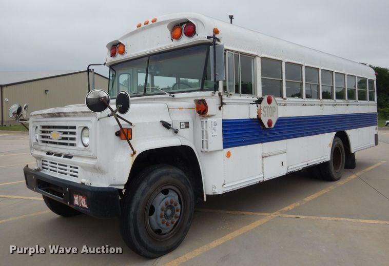 image for item DN1722 1990 Chevrolet B60  school bus