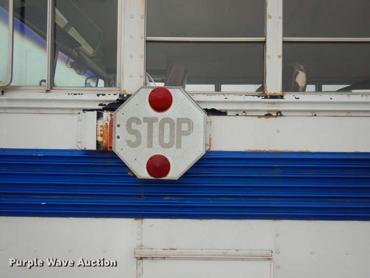 image for item DN1722 1990 Chevrolet B60  school bus