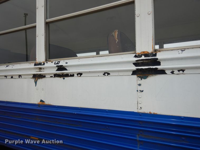 image for item DN1722 1990 Chevrolet B60  school bus