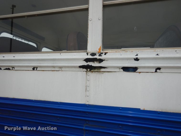 image for item DN1722 1990 Chevrolet B60  school bus