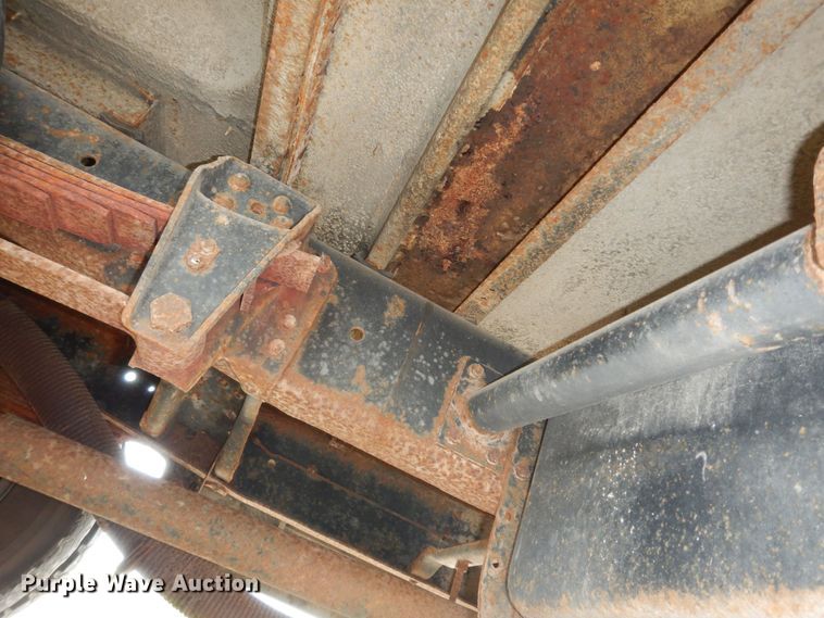 image for item DN1722 1990 Chevrolet B60  school bus