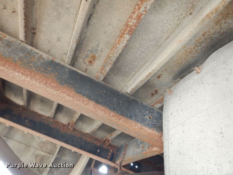 image for item DN1722 1990 Chevrolet B60  school bus