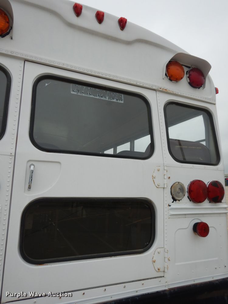 image for item DN1722 1990 Chevrolet B60  school bus
