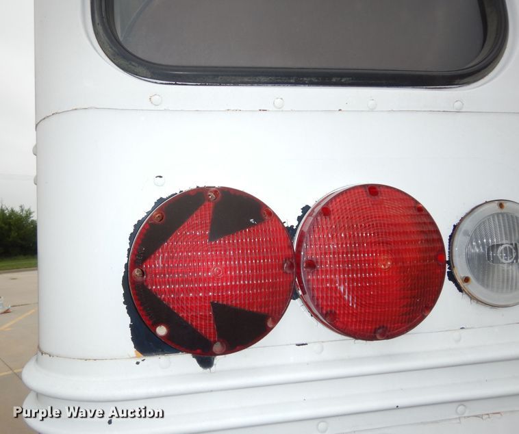 image for item DN1722 1990 Chevrolet B60  school bus