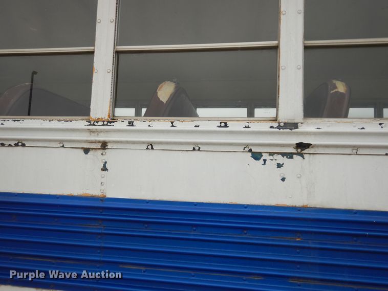 image for item DN1722 1990 Chevrolet B60  school bus