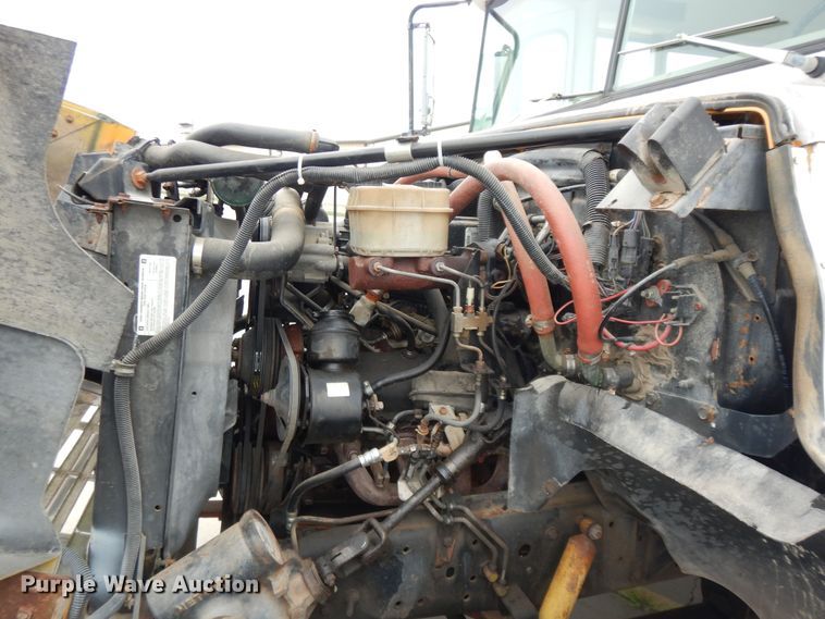 image for item DN1722 1990 Chevrolet B60  school bus